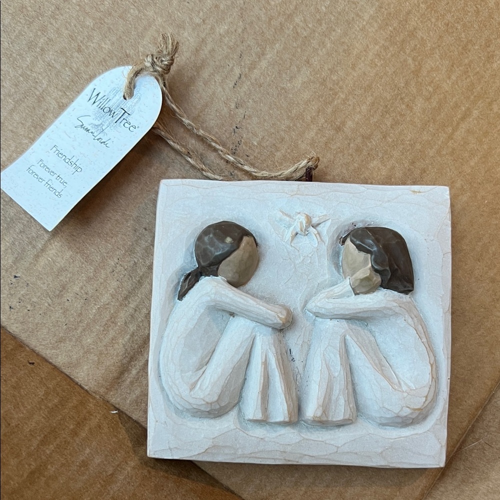 Willow Tree Friendship Christmas Ornament Wall Art - Cream and Brown - NEW